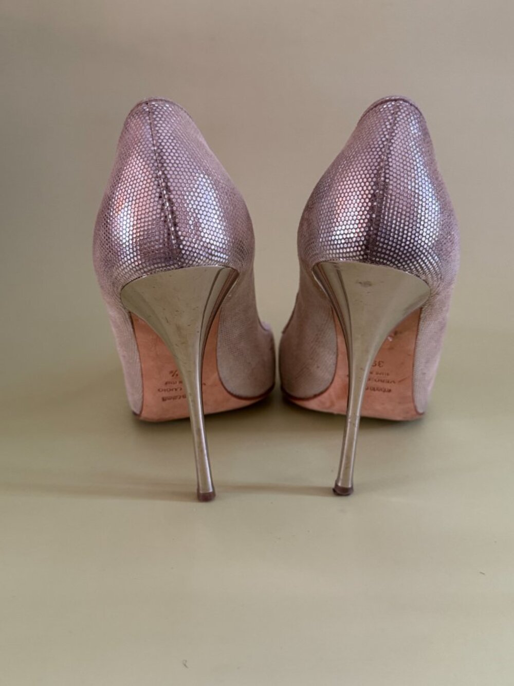 Roberto Cavalli Pink Lizard Metallic Curved Heel Pumps Italy 39.5 US 9 - Picture 6 of 8
